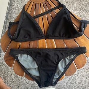 Jolyn black sporty triangle bikini set size small